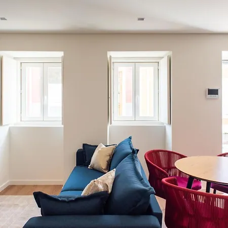 Pardal 15 - Boutique 2 Bed With Free Parking Nearby Апартаменти *