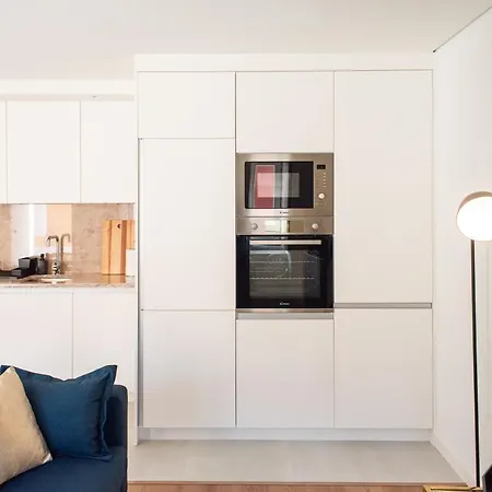 Pardal 15 - Boutique 2 Bed With Free Parking Nearby *