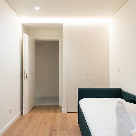 Pardal 15 - Boutique 2 Bed With Free Parking Nearby *