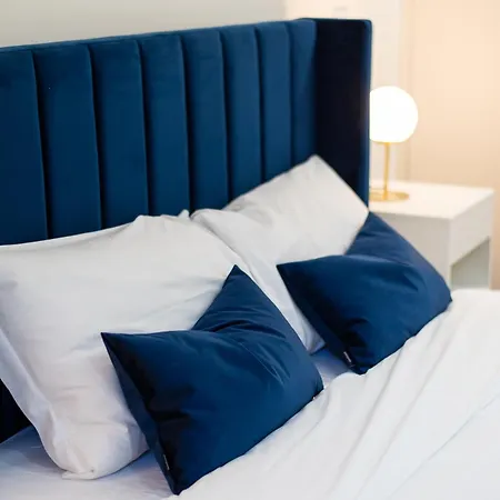 Pardal 15 - Boutique 2 Bed With Free Parking Nearby 리스본